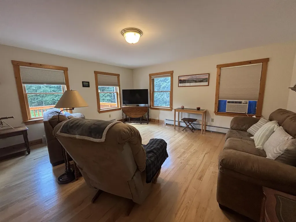 821 Paquette Road Craftsbury VT 05826