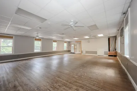 62 Freeman Hall Road Nottingham NH 03290