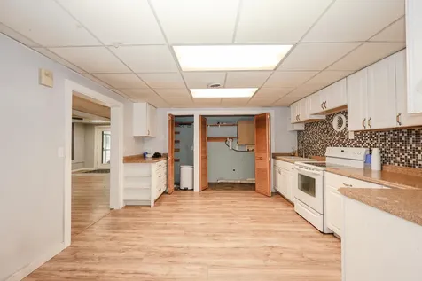 62 Freeman Hall Road Nottingham NH 03290