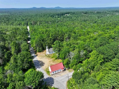 62 Freeman Hall Road Nottingham NH 03290