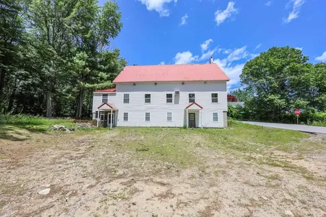 62 Freeman Hall Road Nottingham NH 03290