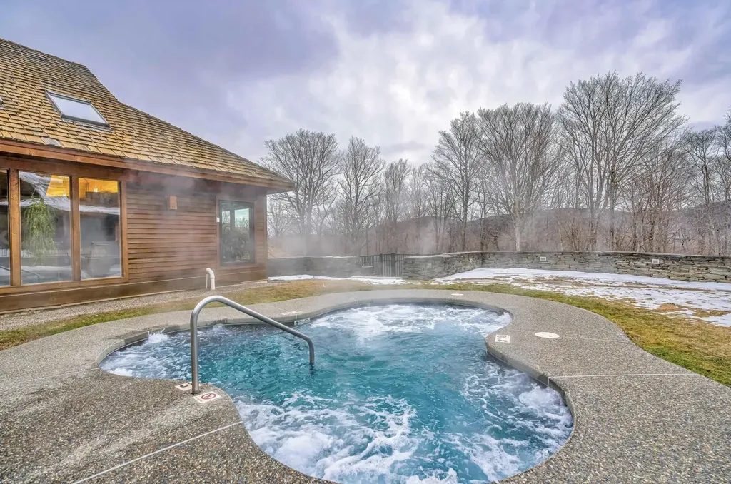 112 Highridge Road Killington VT 05751