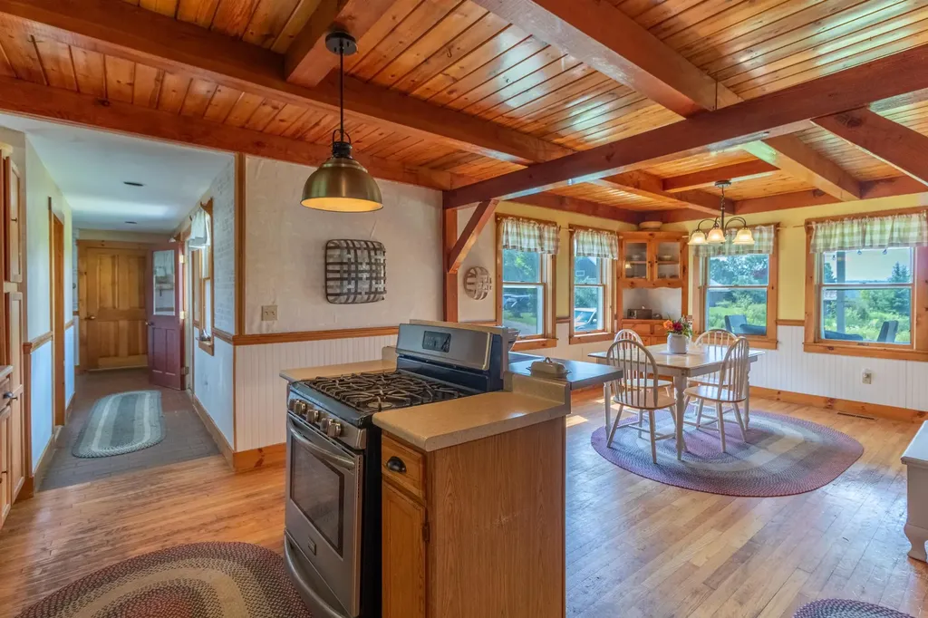 835 Ticehurst Road Brownington VT 05860