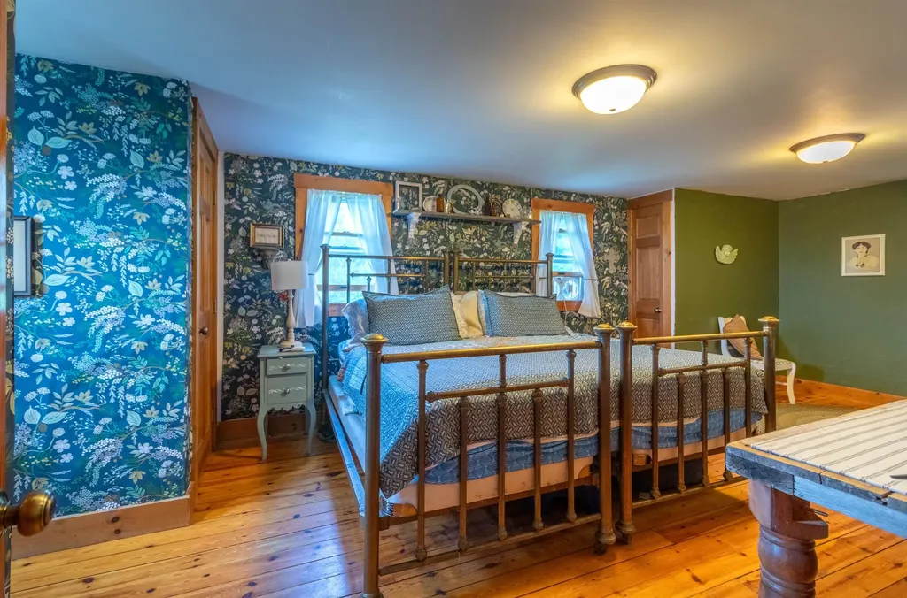 835 Ticehurst Road Brownington VT 05860