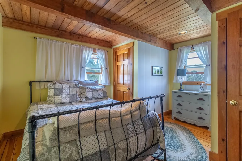 835 Ticehurst Road Brownington VT 05860