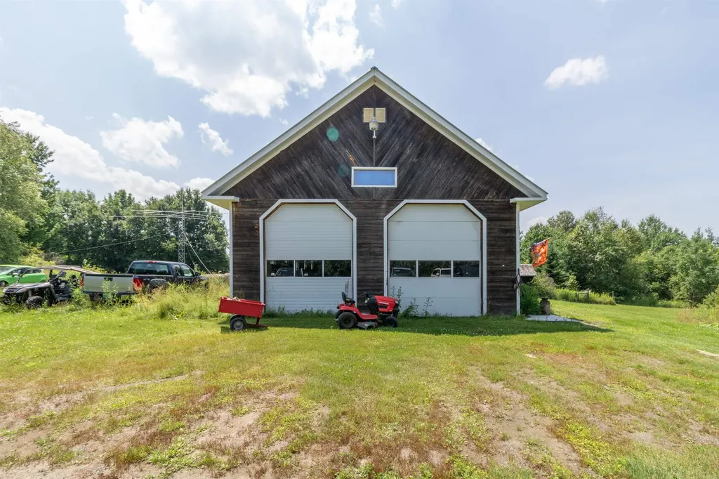 835 Ticehurst Road Brownington VT 05860