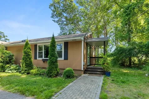 261 Pioneer Road Rye NH 03870