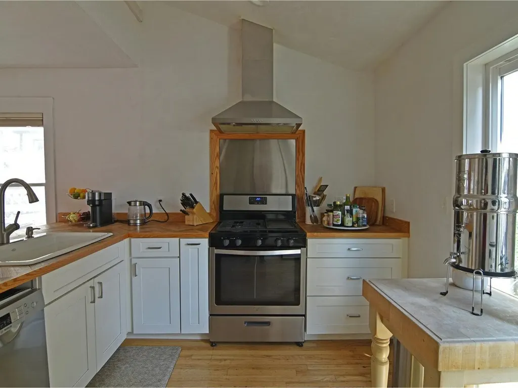 19 Spruce Street Burlington VT 05401