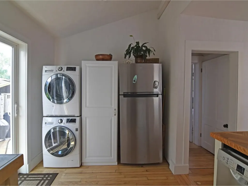 19 Spruce Street Burlington VT 05401