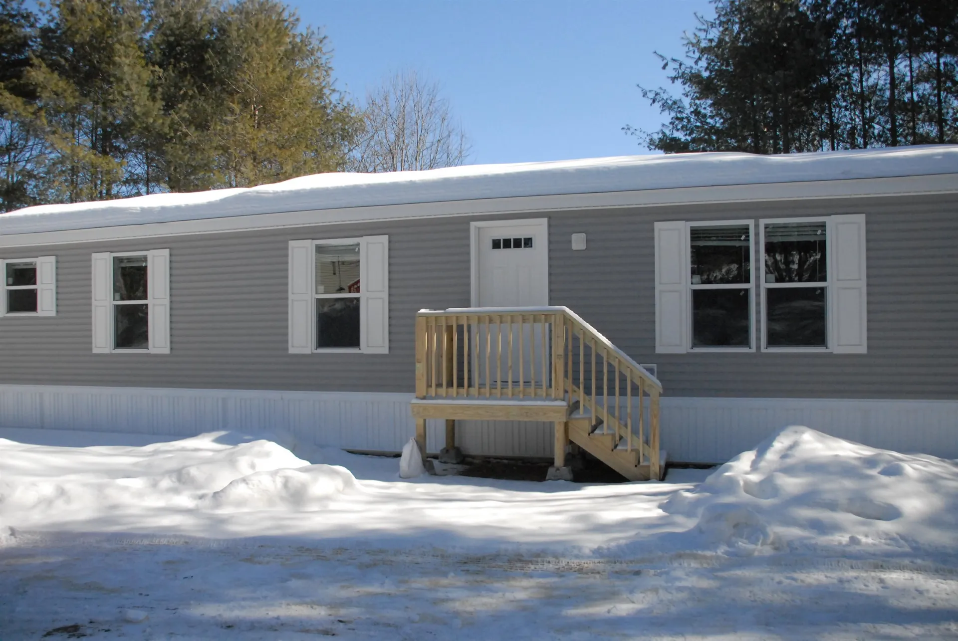 27 Popple Way Newport NH 03773