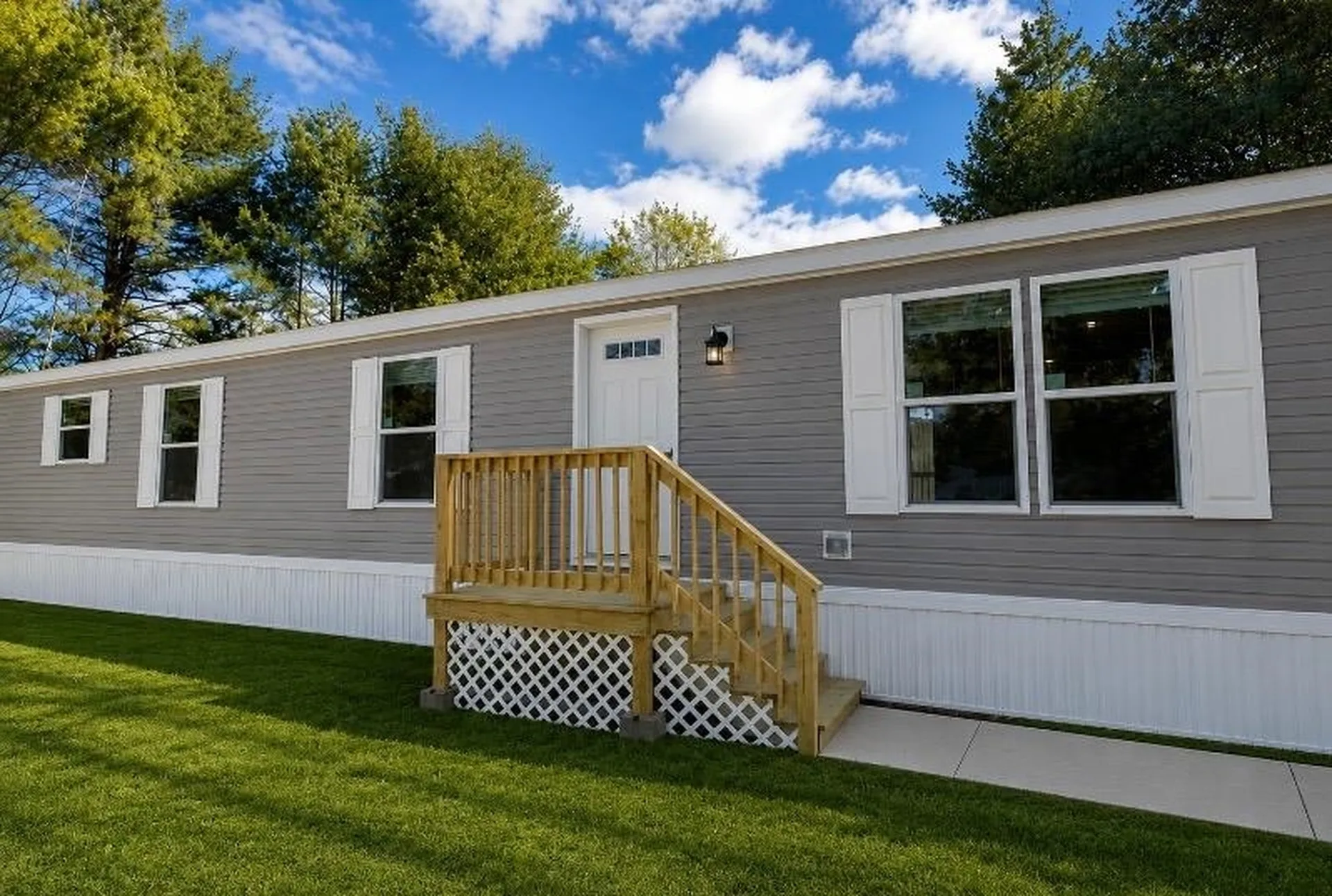 27 Popple Way Newport NH 03773