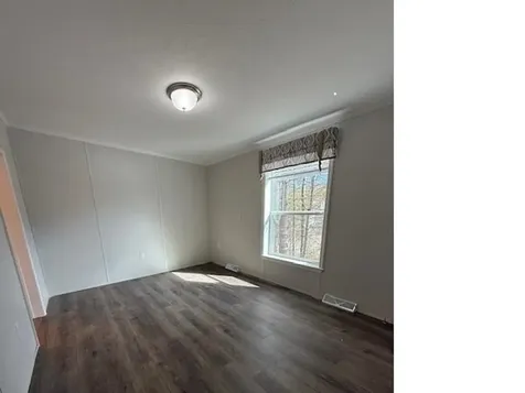 27 Popple Way Newport NH 03773