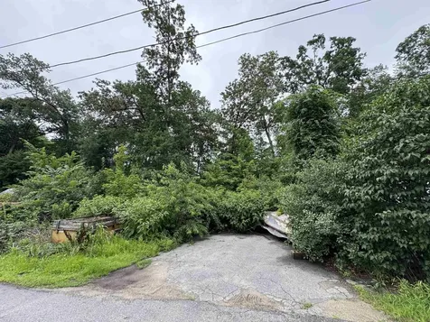 2 Millville Terrace Salem NH 03079