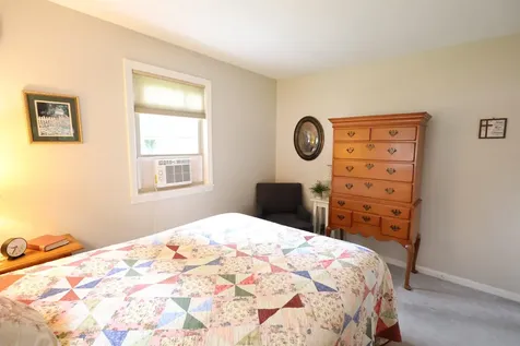 474 Colonial Drive Hartford VT 05001