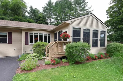 474 Colonial Drive Hartford VT 05001