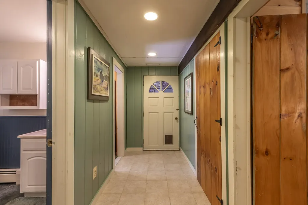 112 Robin Hill Road Townshend VT 05353