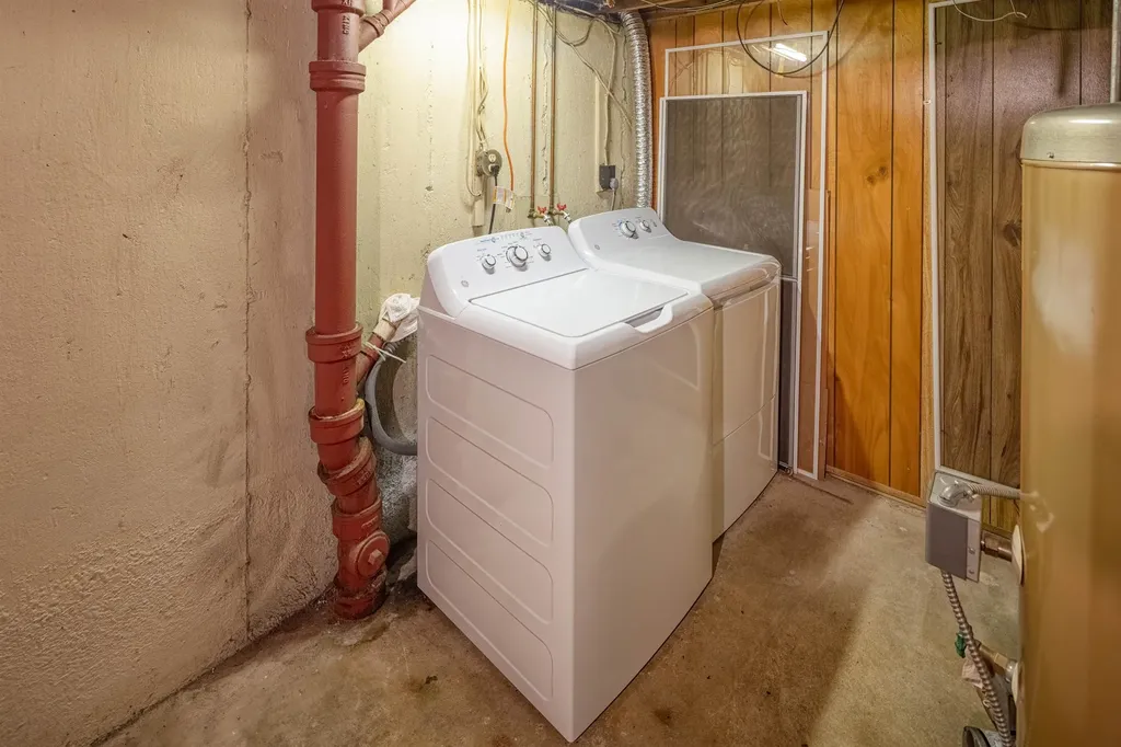 7 Tanglewood Drive Dover NH 03820