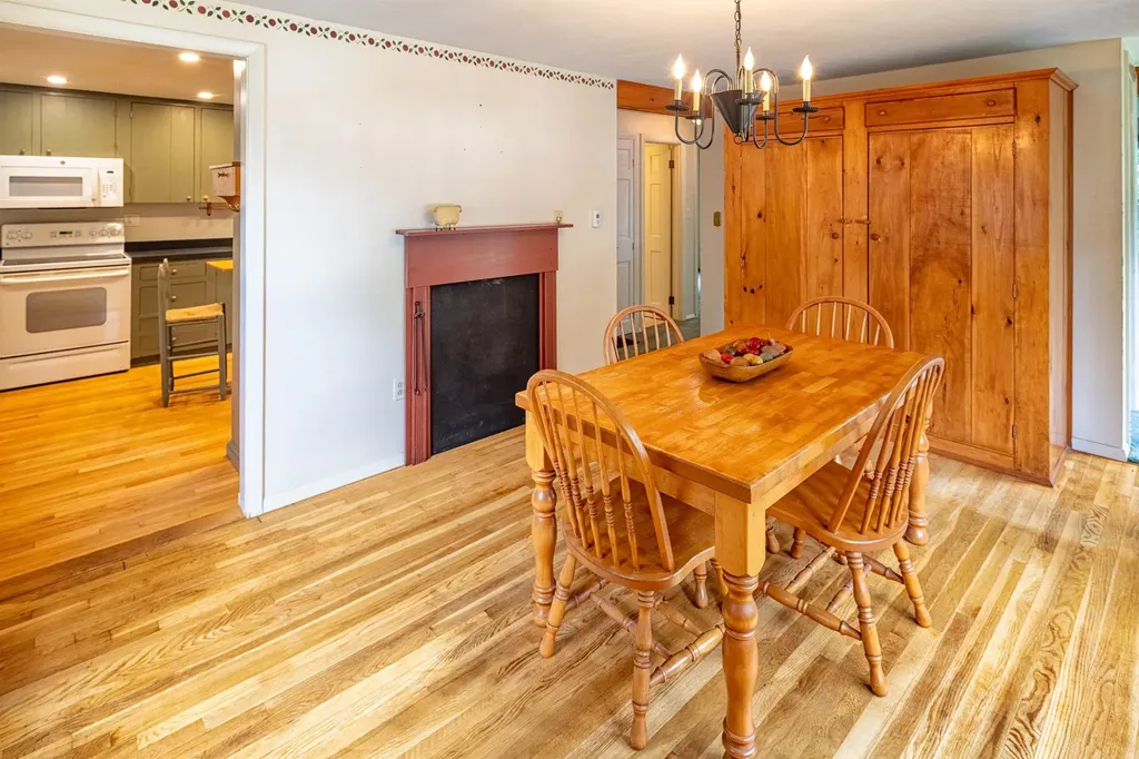 7 Tanglewood Drive Dover NH 03820