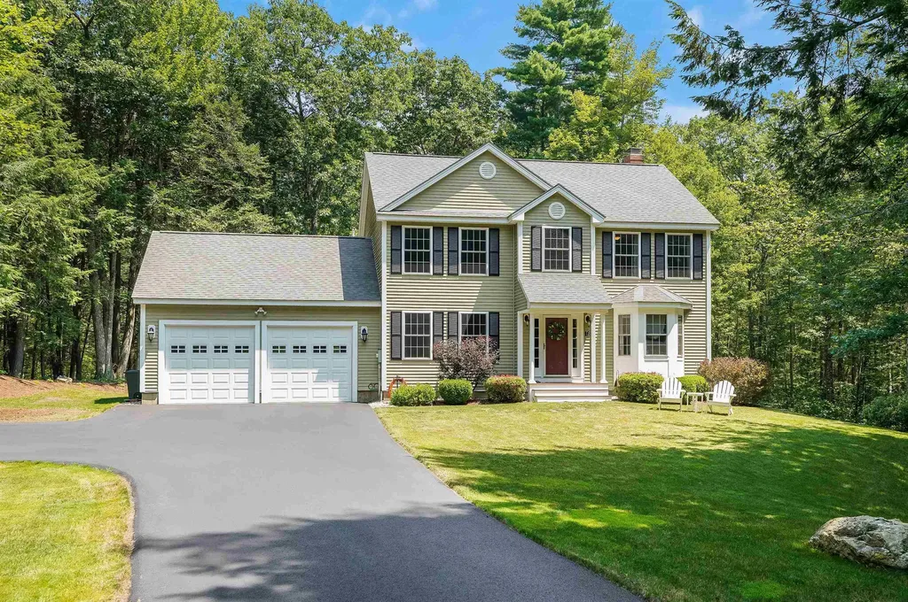 18 Westgate Road Mont Vernon NH 03057