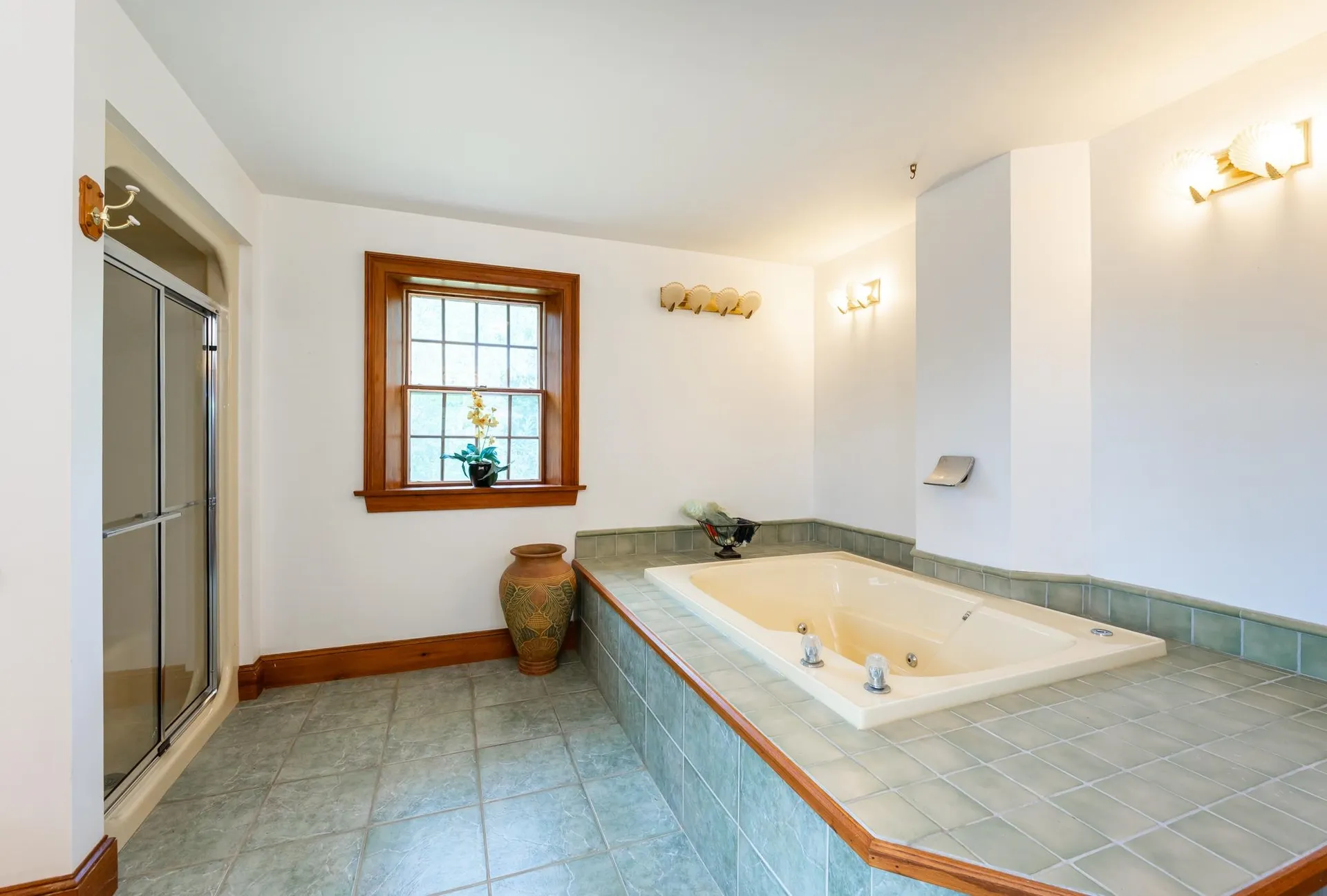 93 Richardson Road Dublin NH 03444