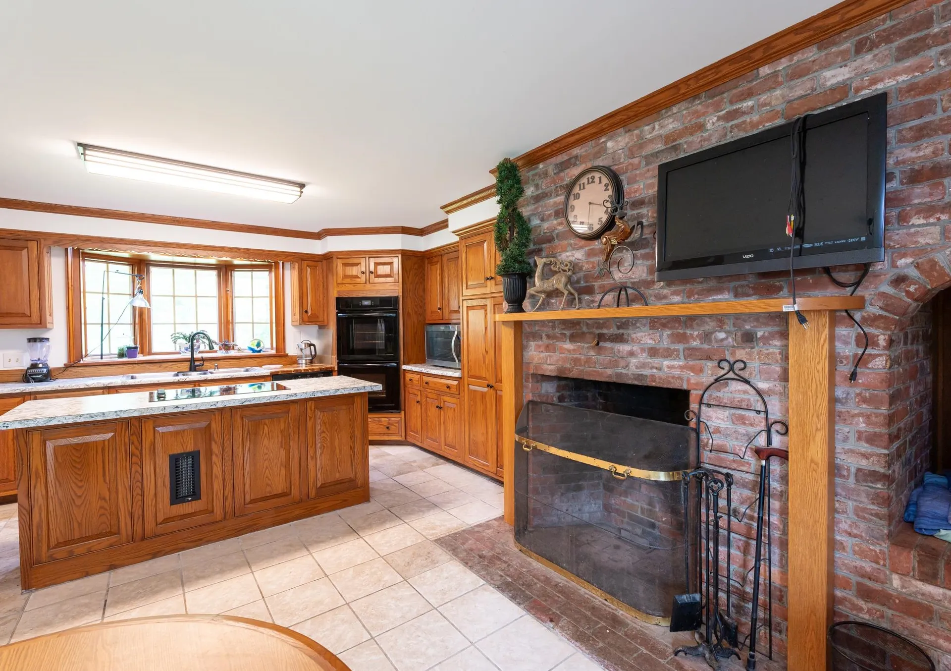 93 Richardson Road Dublin NH 03444