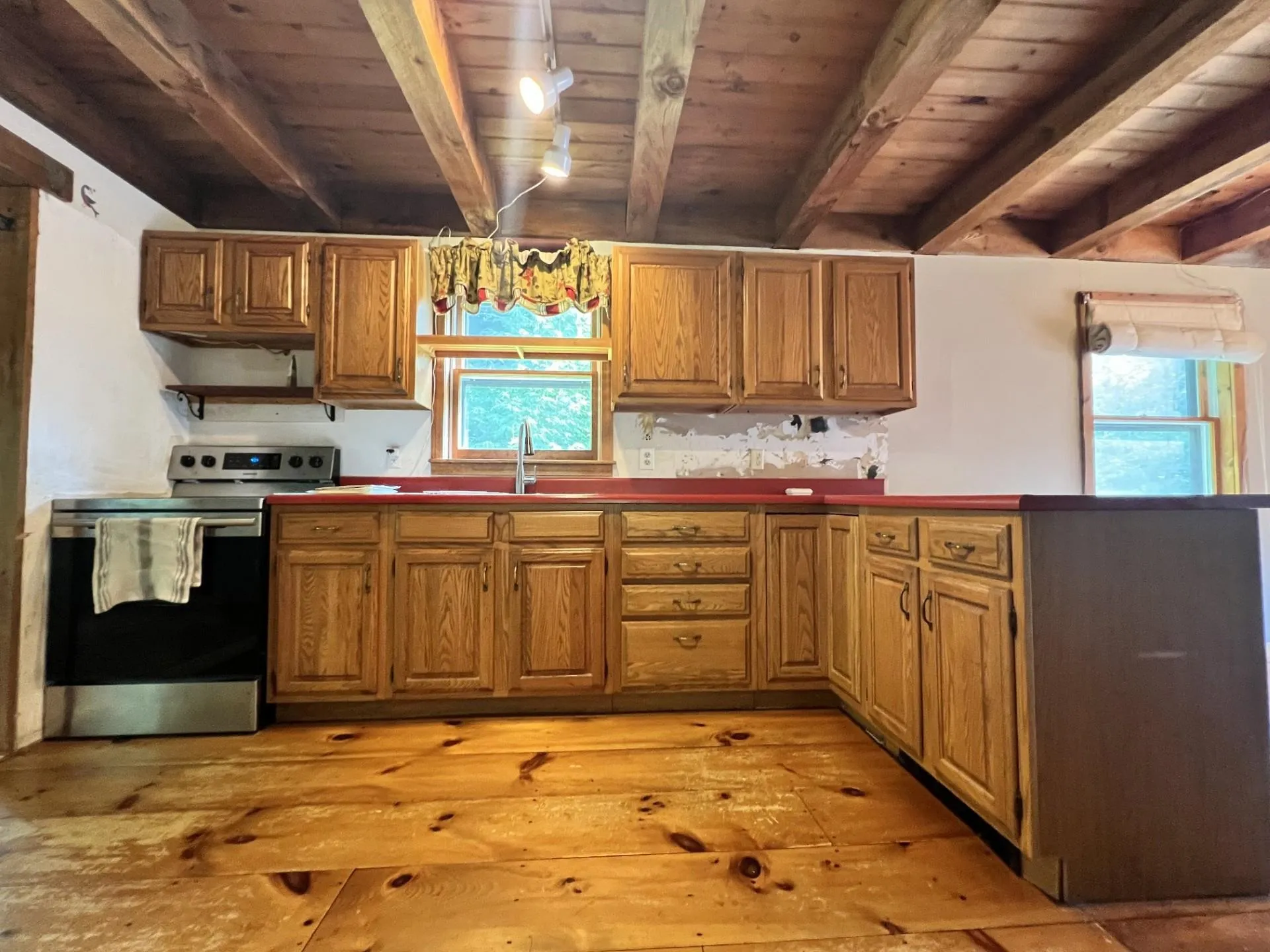 8 Hillside Drive Lempster NH 03605