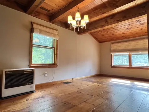 8 Hillside Drive Lempster NH 03605