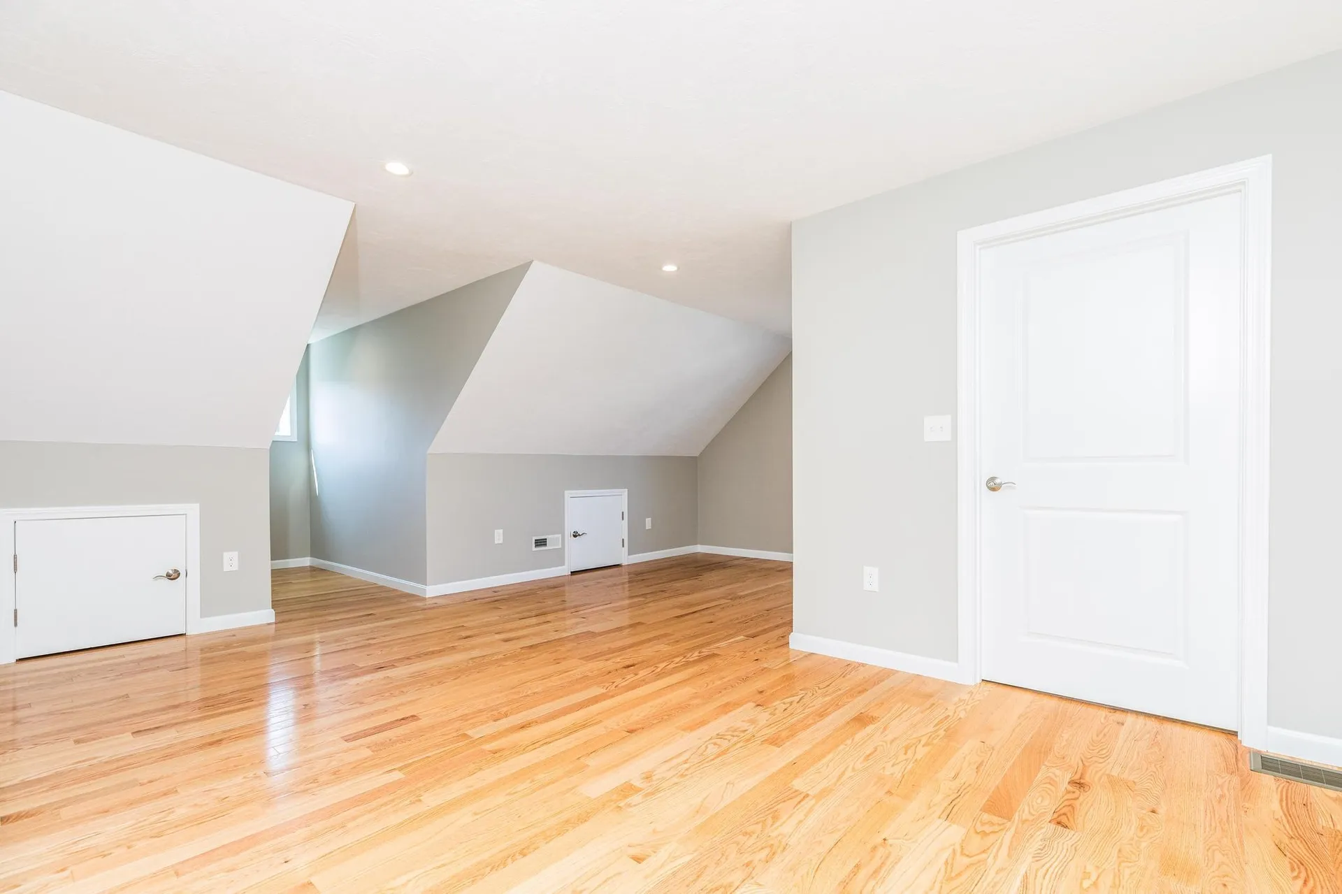 6 Chadwick Circle Windham NH 03087