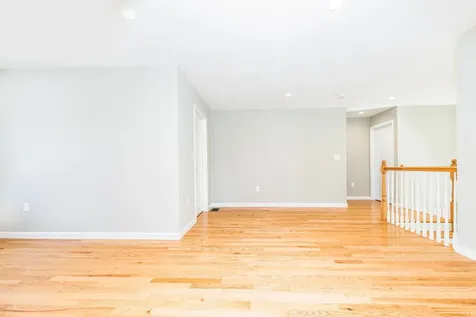 6 Chadwick Circle Windham NH 03087