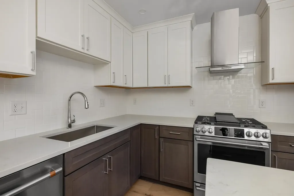 665 Wallis Road Rye NH 03870