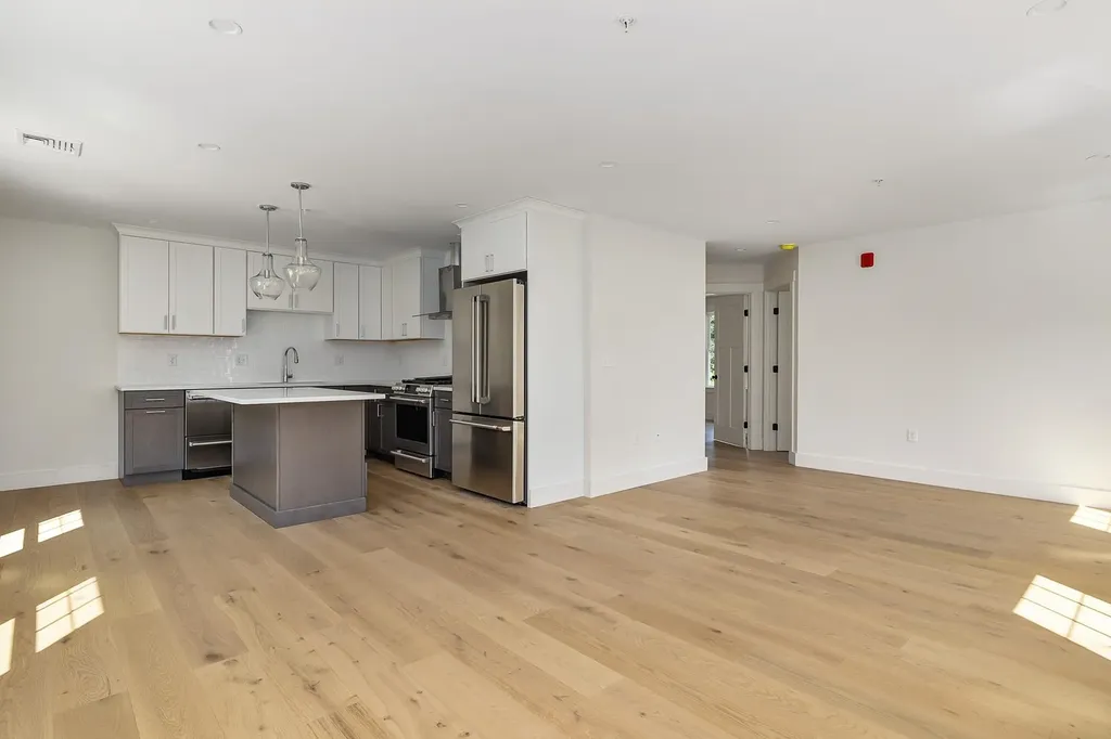 665 Wallis Road Rye NH 03870