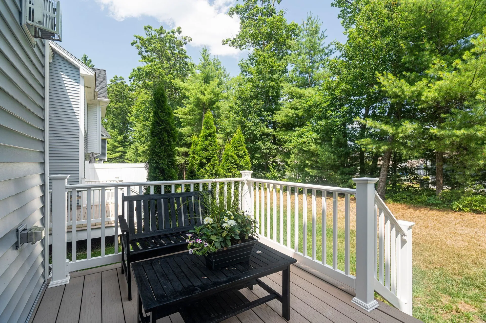 171 Knollwood Way Manchester NH 03102