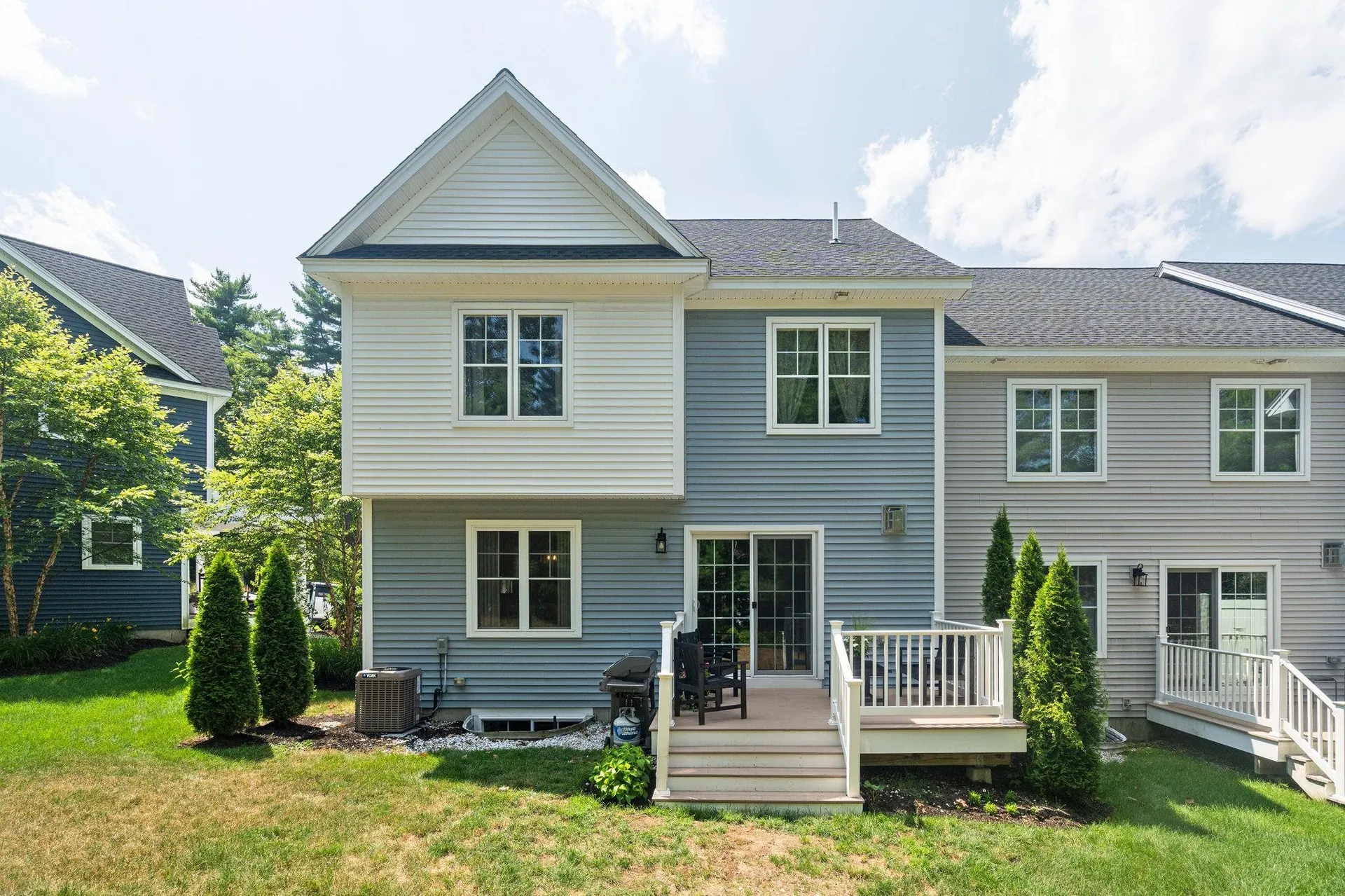 171 Knollwood Way Manchester NH 03102