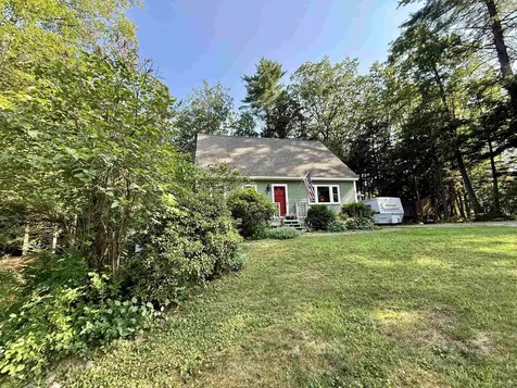 76 Myrtle Street Hillsborough NH 03244