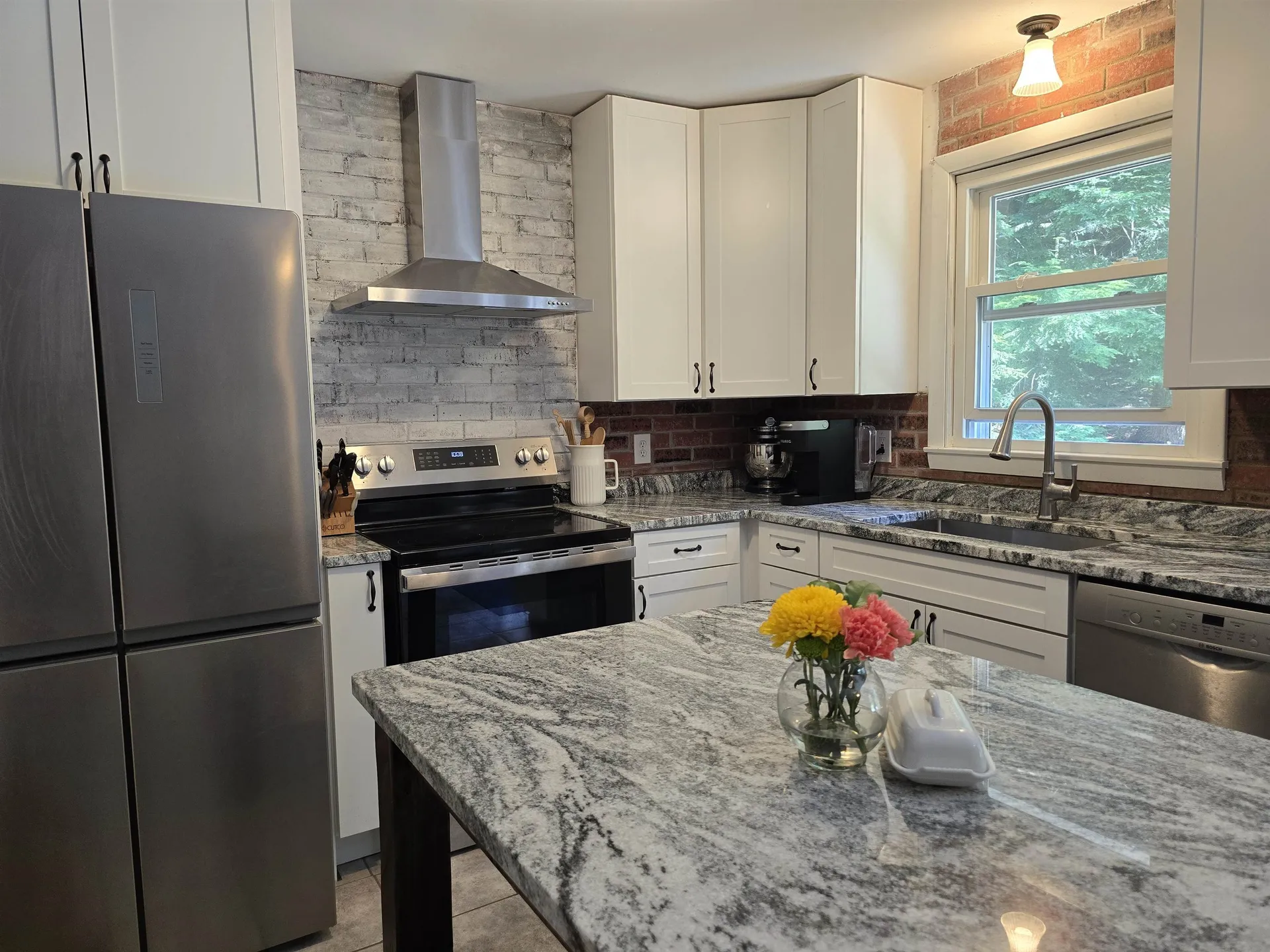 234 E Green Mountain Road Claremont NH 03743