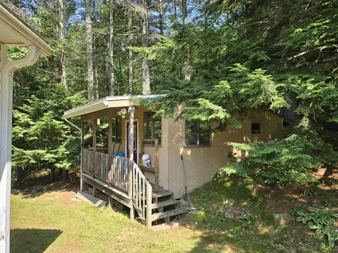 234 E Green Mountain Road Claremont NH 03743
