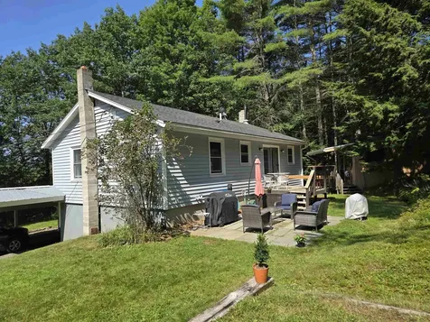 234 E Green Mountain Road Claremont NH 03743