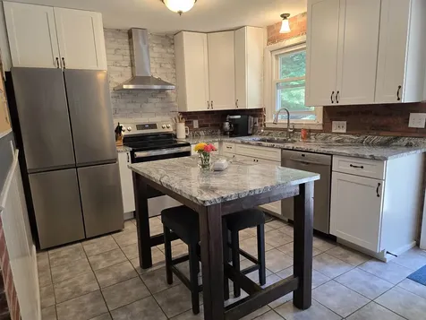 234 E Green Mountain Road Claremont NH 03743
