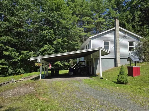 234 E Green Mountain Road Claremont NH 03743