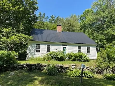 85 Browns Road Newfane VT 05345