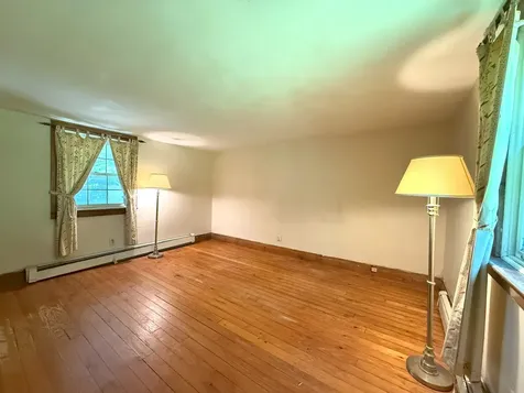 85 Browns Road Newfane VT 05345