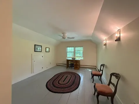 85 Browns Road Newfane VT 05345