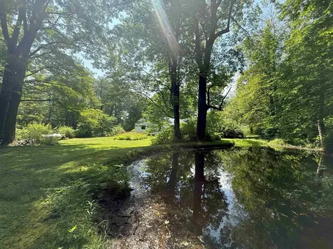 85 Browns Road Newfane VT 05345