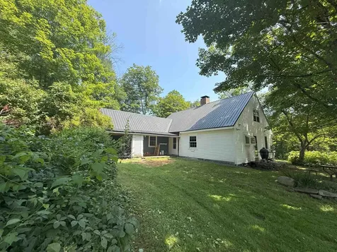 85 Browns Road Newfane VT 05345
