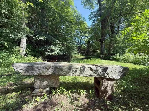 85 Browns Road Newfane VT 05345