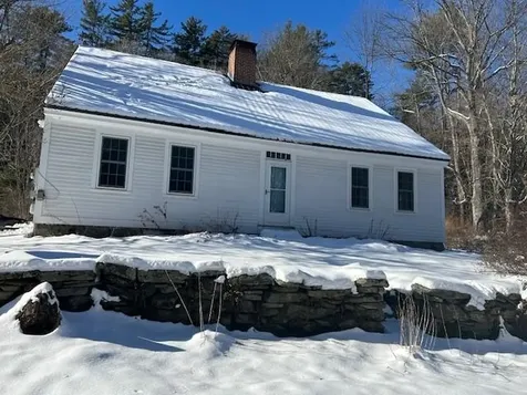 85 Browns Road Newfane VT 05345