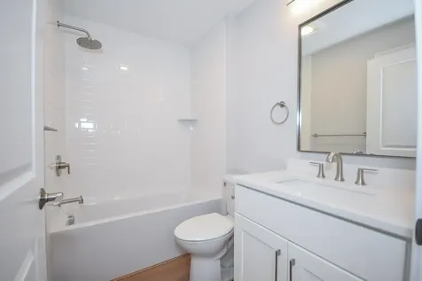 14 Auburn Street Dover NH 03820