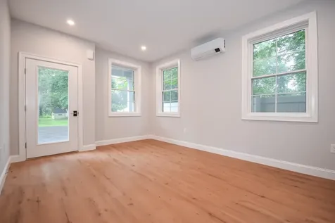 14 Auburn Street Dover NH 03820