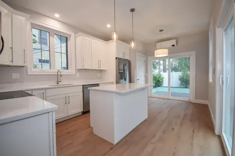 14 Auburn Street Dover NH 03820