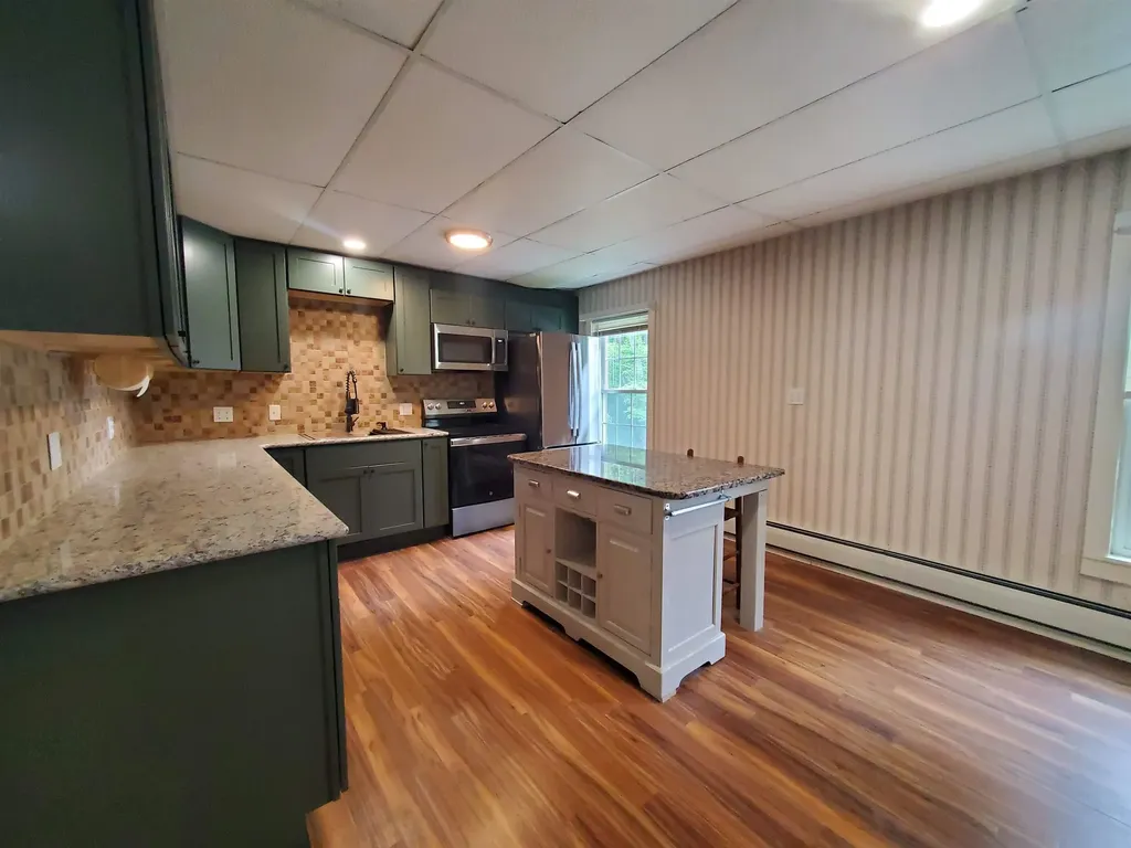 526 Canaan Street Canaan NH 03741